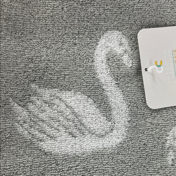 Deborah Connolly Swan Print Bath Towel Set Gray White Quick Dry Cotton 2 Pc NEW - Picture 2 of 8